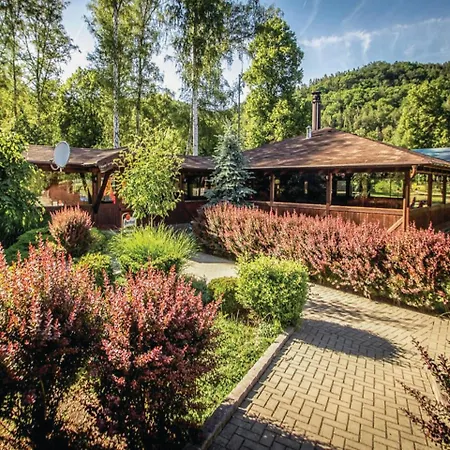 Two-bedroom Holiday In Σπίτι διακοπών *